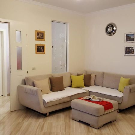 Holiday Center Apartment Шкодер Экстерьер фото