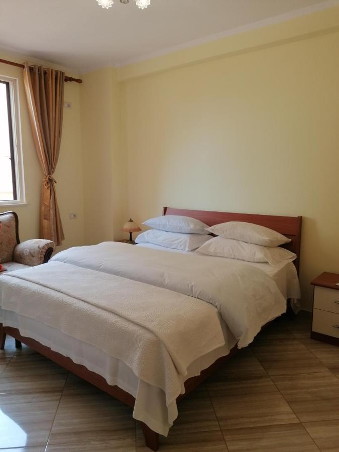 Holiday Center Apartment Шкодер Экстерьер фото