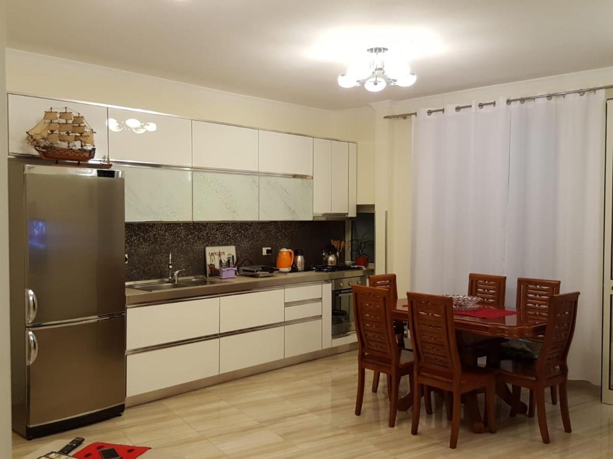 Holiday Center Apartment Шкодер Экстерьер фото